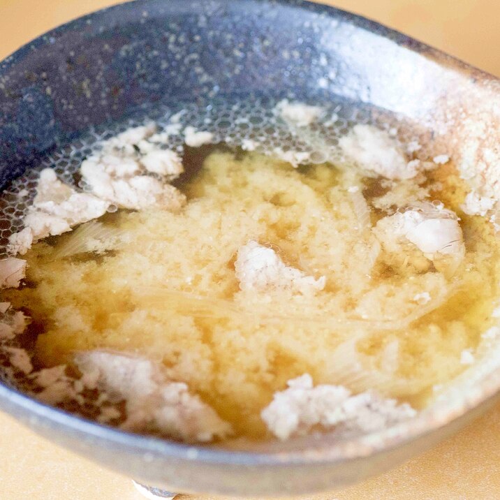 ウマズラハギの肝のお味噌汁 レシピ 作り方 By 筋肉女子 楽天レシピ ウマズラハギの肝のお味噌汁 レシピ 作り方 By 筋肉女子 楽天レシピ